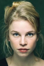 Emma Josten portrait