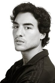 Kevin Pouzou portrait