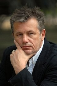 Volker Weicker portrait