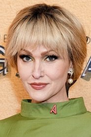 Jenn Lyon portrait