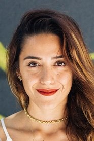 Yasemin Zamanpur portrait
