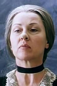 Catherine Leno portrait