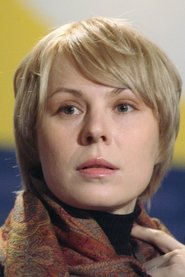 Dina Korzun portrait