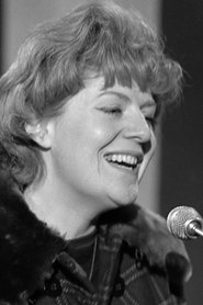 Simone Langlois portrait