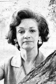 Lia de Aguiar portrait