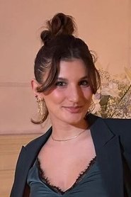 Angela Jakaj portrait