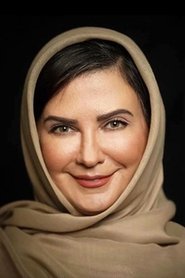 Laya Zanganeh portrait