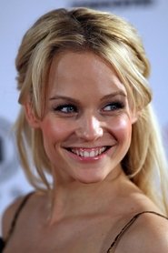 Mirjam Weichselbraun portrait