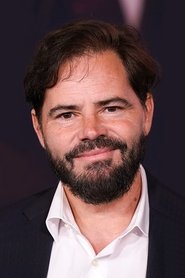Peter Craig portrait