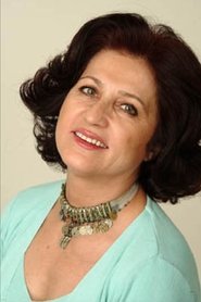 Betül Arım portrait