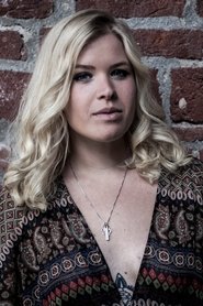 Lisa Lystam portrait