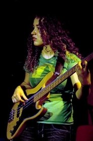 Tal Wilkenfeld portrait