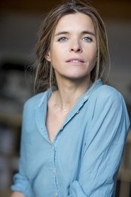 Samantha Rénier portrait