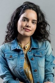 Carol Macedo portrait