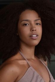 Rayana Diniz portrait