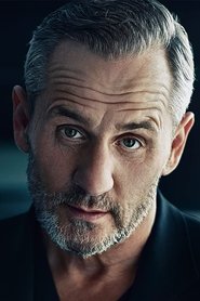 Tim Wilde portrait