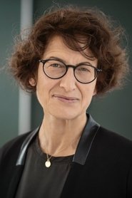 Özlem Türeci portrait