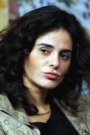 Mariana de Moraes portrait