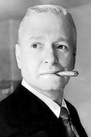 Óscar Ortiz de Pinedo portrait
