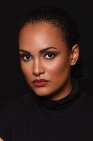 Ângela Paz portrait