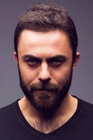 Eren Hacısalihoğlu portrait