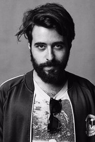 Ale Paschoalini portrait