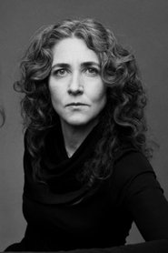 Lisa Farzaneh portrait