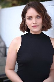Lindsay Pearce portrait