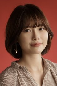 Praewa Suthamphong portrait