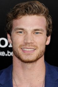 Derek Theler portrait