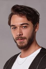 Onur Bay portrait