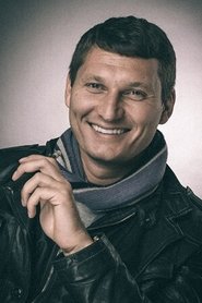 Maxim Esterkin portrait