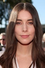 Danielle Haim portrait
