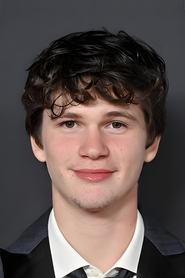 Gabriel Bateman portrait