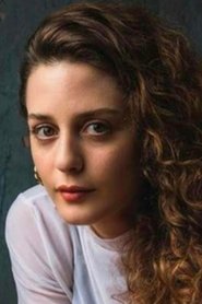 Seren Şirince portrait