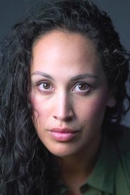 Ria Paki portrait