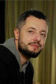Marco Dutra portrait