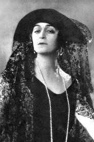 Diana Karenne portrait