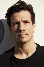 Danny Mac portrait