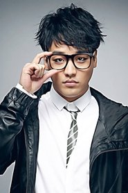 Han Hee Jun portrait