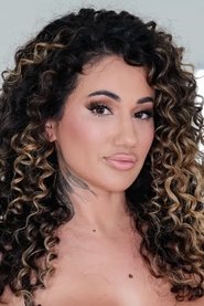 Arabelle Raphael portrait