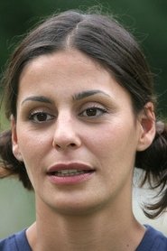 Funda Vanroy portrait