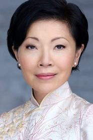 Elizabeth Sung portrait