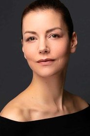 Defne Kayalar portrait