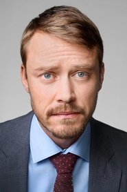 Michael Dorman portrait