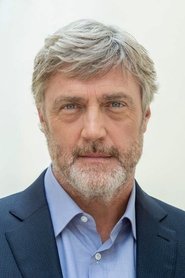 Vincent Regan portrait