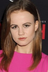 Mackenzie Lintz portrait