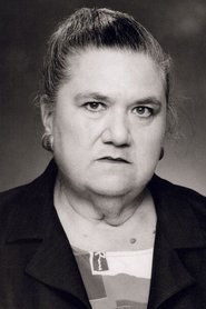 Linda Lutz portrait