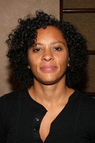 Nadia Hallgren portrait