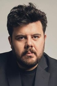 Eser Yenenler portrait